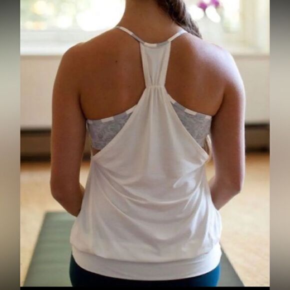 Lululemon No limits tank size 2 - Picture 1 of 4